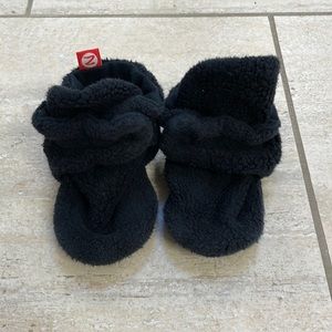 Zutano Cozie Fleece Baby Bootie 6-12 months / Black